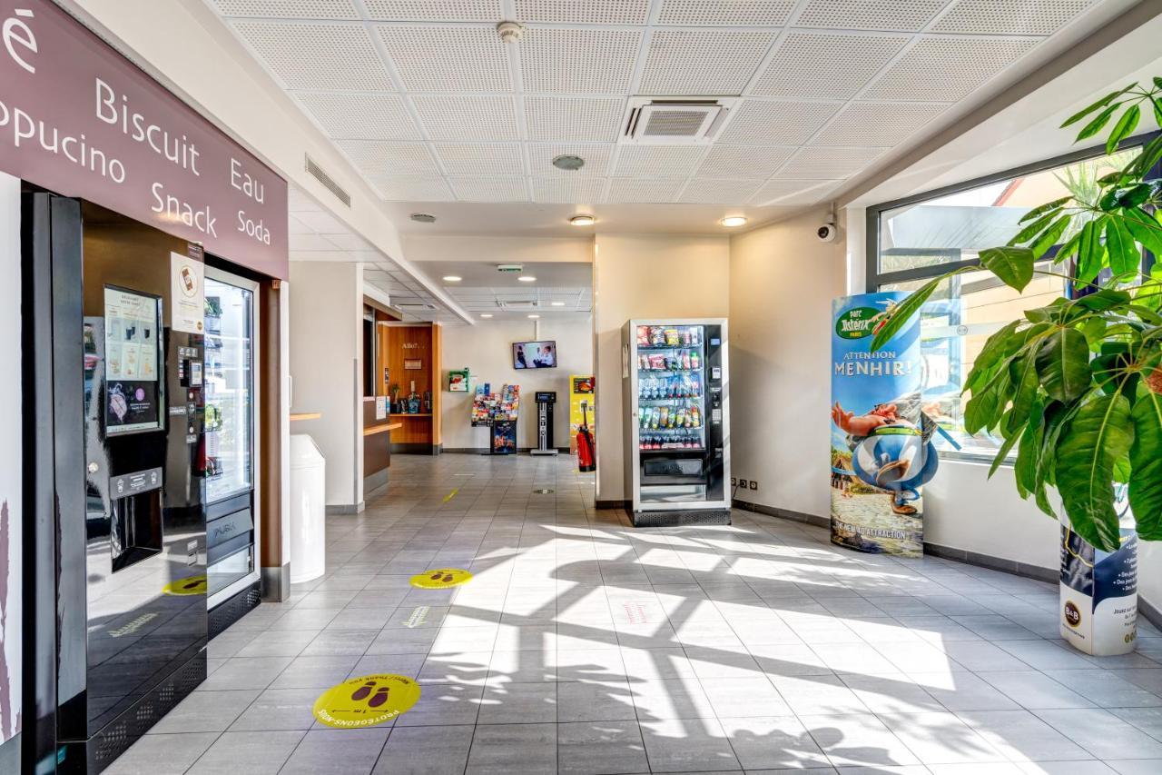 奥利朗吉斯机场民宿酒店 外观 照片